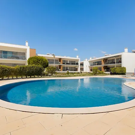 Luxury Condo-pool With Ac And Pool, Close To The By Algarve Dream Holidays Albufeira