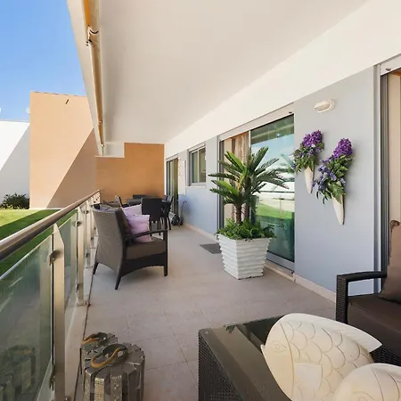 Luxury Condo-pool With Ac And Pool, Close To The By Algarve Dream Holidays * Albufeira