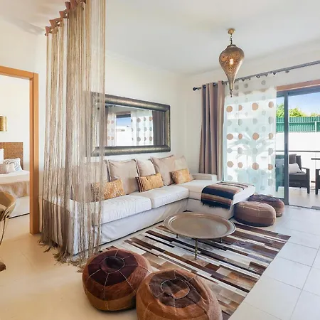 Luxury Condo-pool With Ac And Pool, Close To The By Algarve Dream Holidays *