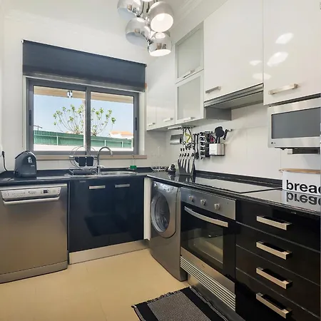 Luxury Condo-pool With Ac And Pool, Close To The By Algarve Dream Holidays Albufeira