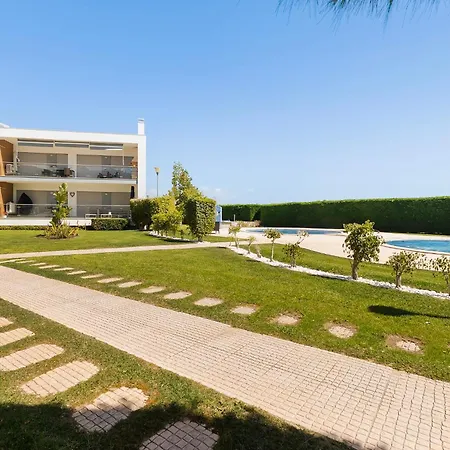 Apartament Luxury Condo-pool With Ac And Pool, Close To The By Algarve Dream Holidays